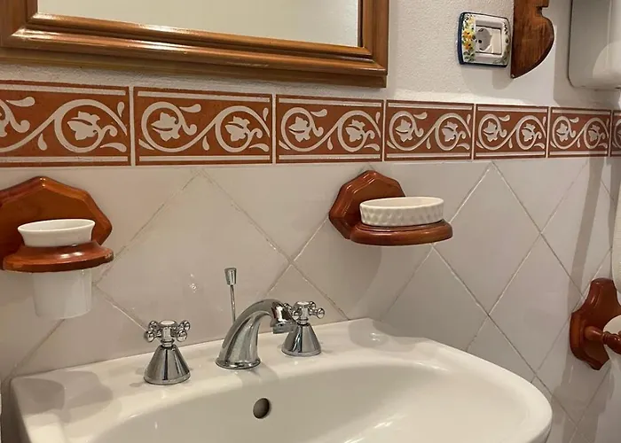 Podere I Melograni * גוארדיסטאלו